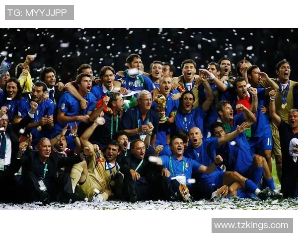 意大利前著名足球明星的辉煌历程与传奇故事回顾