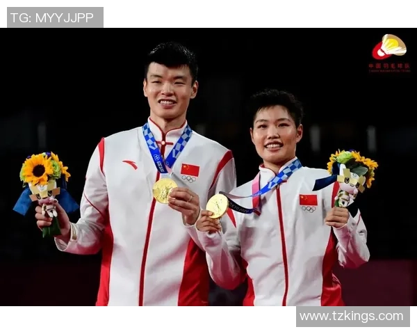 重庆羽毛球队挑战赛背后的奋斗故事与荣耀时刻 重庆羽毛球队挑战赛背后的奋斗故事与荣耀时刻